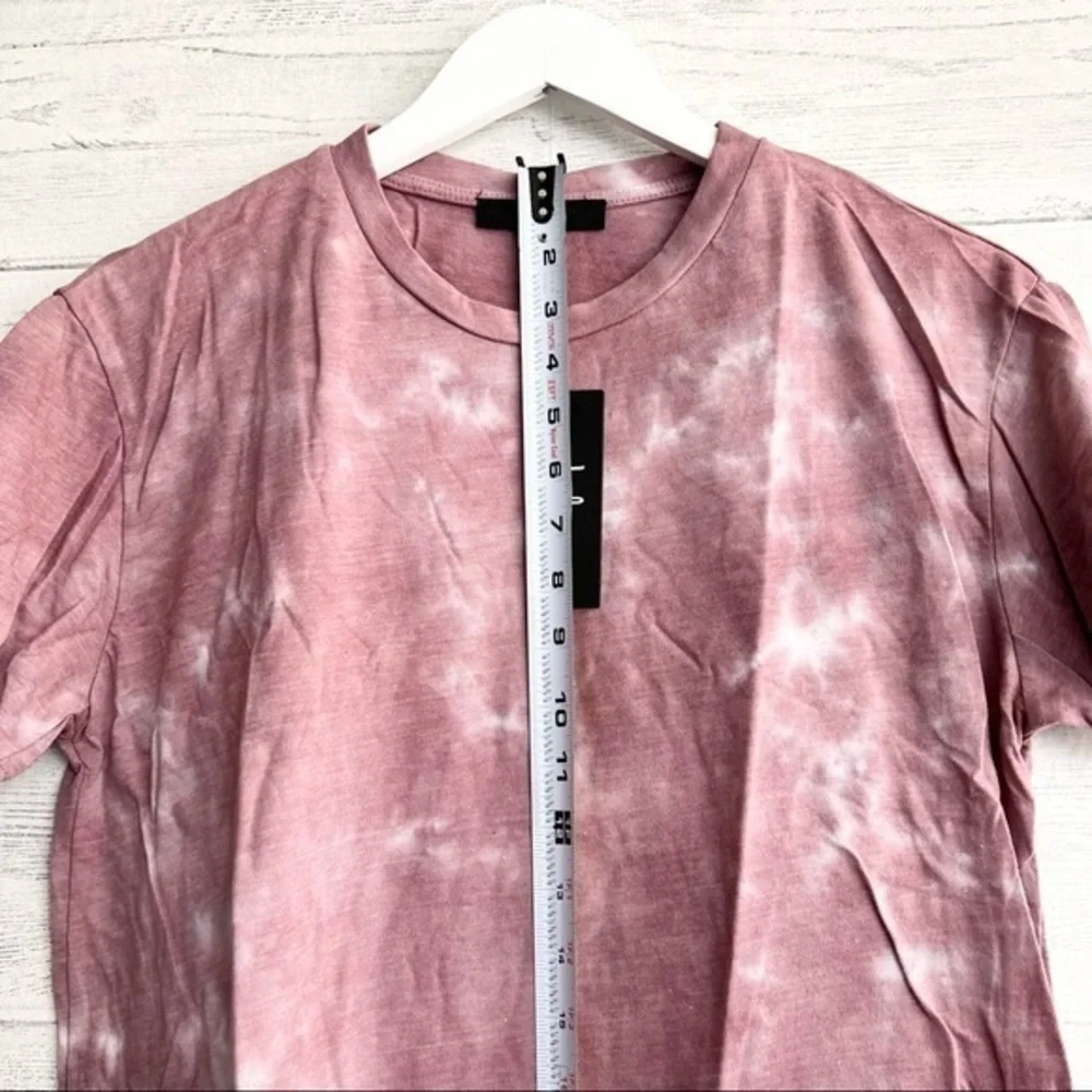 Lulu’s Cozy Livin' Mauve Purple Tie-Dye Tee Size Medium NWT - Picture 9 of 11